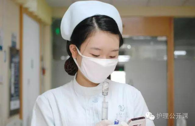 谁说护士只会打针发药？我们无所不能的好么