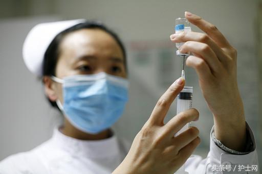 新来的主管护师，竟然是个“猪队友”！